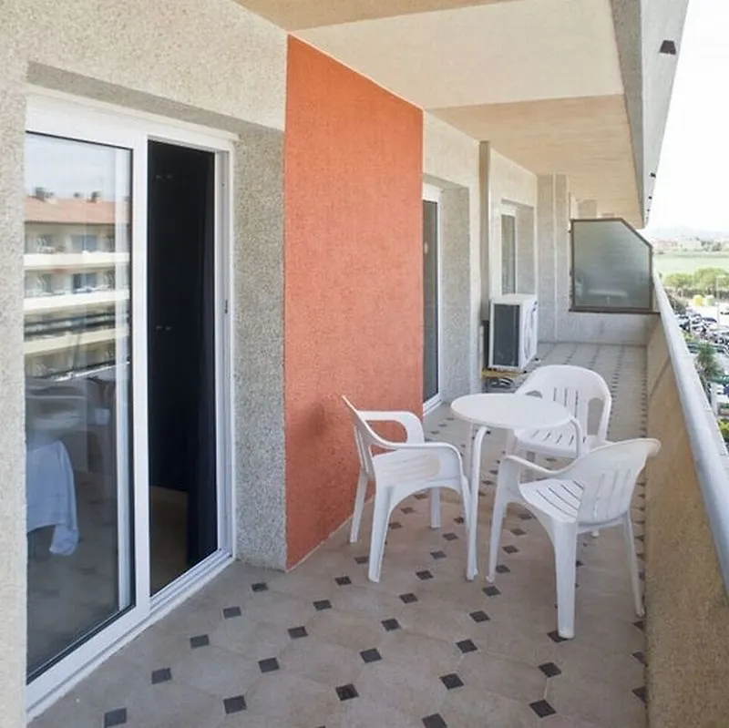 *** Aparthotel Apartamentos Salles Beach L'Estartit Spain