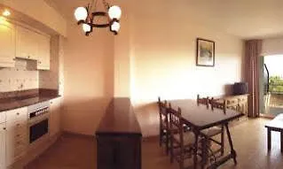 Apartamentos Salles Beach L'Estartit 3*,  Spain