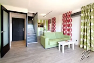 Apartamentos Salles Beach L'Estartit 3*,